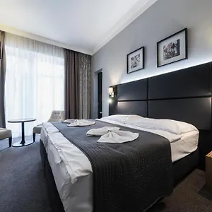 Noir 4* Praga